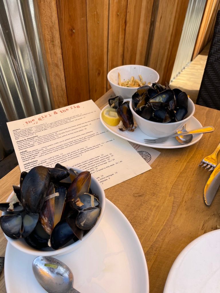 the girl and the fig mussels
